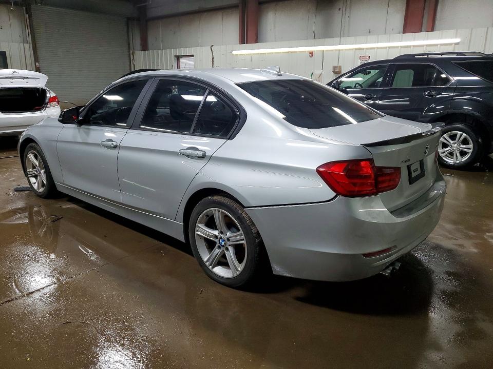 49563296 :رقم المزاد ، WBA3B3C54DF536854 vin ، 2013 Bmw 328 مزاد بيع