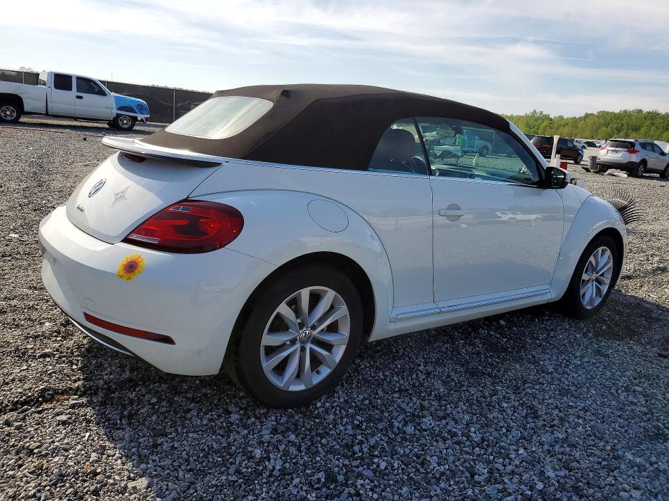 Продаж на аукціоні авто 2017 Volkswagen Beetle, vin: 3VW517ATXHM819995, номер лоту: 49214376