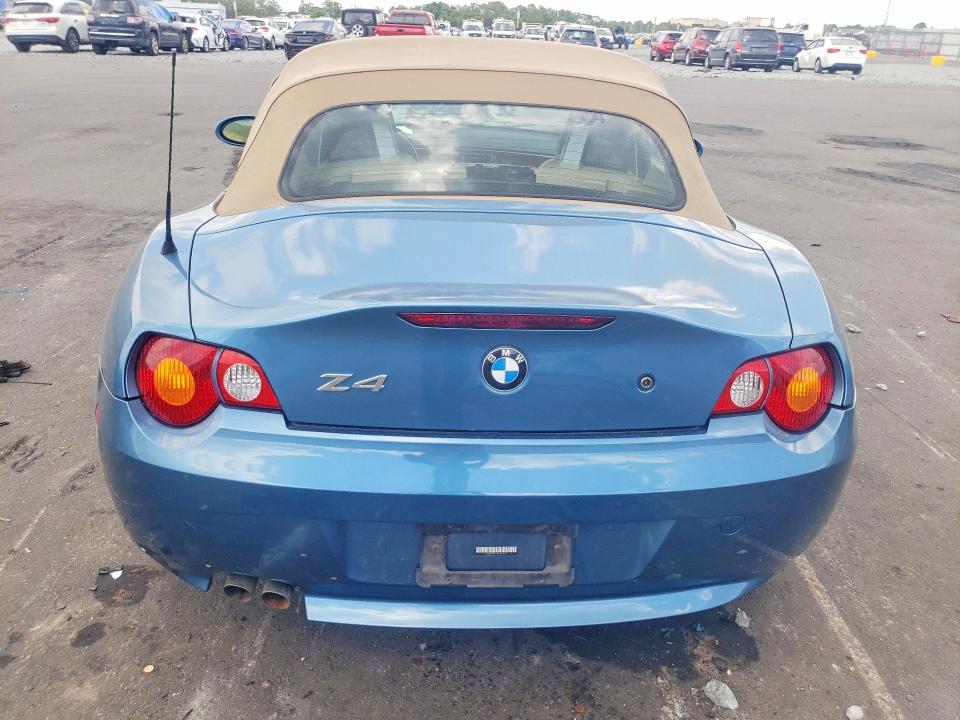 51122526 :رقم المزاد ، 4USBT33413LS41997 vin ، 2003 Bmw Z4 مزاد بيع