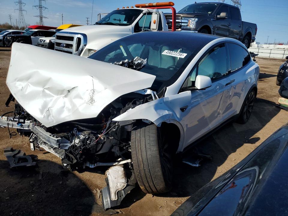 49022256 :رقم المزاد ، 7SAXCBE63SF465376 vin ، 2025 Tesla Model X مزاد بيع