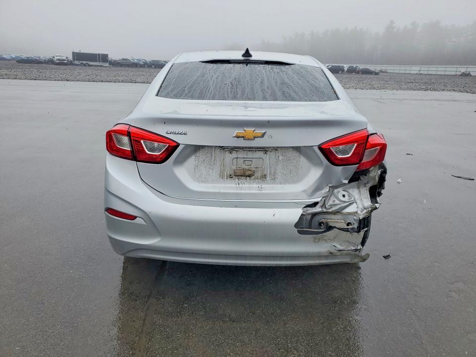 49158486 :رقم المزاد ، 1G1BC5SM8K7108690 vin ، 2019 Chevrolet Cruze مزاد بيع