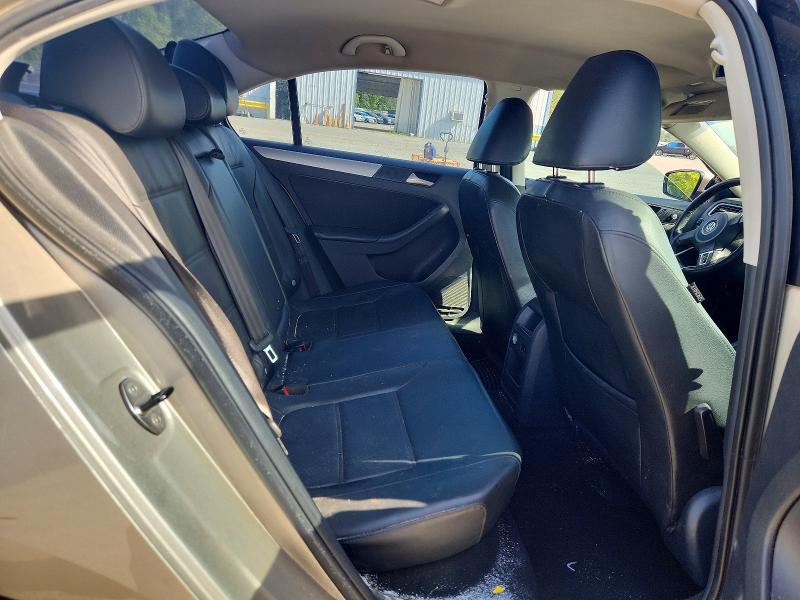 49402656 :رقم المزاد ، 3VWDP7AJ5DM265686 vin ، 2013 Volkswagen Jetta مزاد بيع