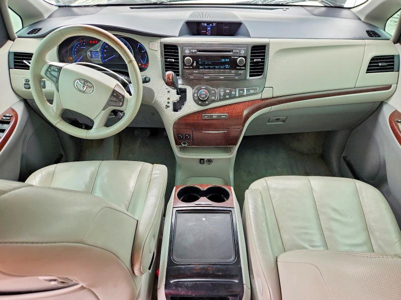 Продаж на аукціоні авто 2012 Toyota Sienna, vin: 5TDYK3DC2CS268438, номер лоту: 49722916