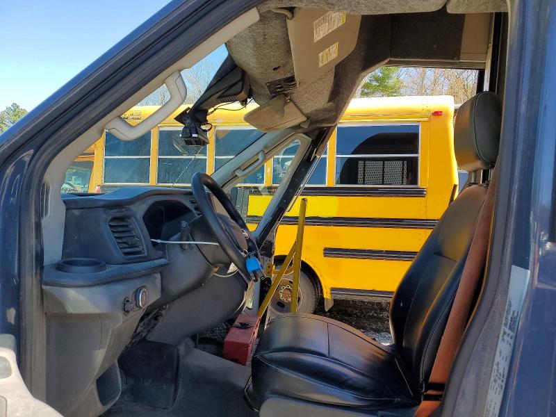 47828626 :رقم المزاد ، 1FDDF6P86MKA41589 vin ، 2021 Ford Transit مزاد بيع