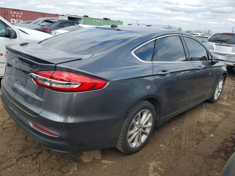 2019 Ford Fusion მანქანა იყიდება აუქციონზე, vin: 3FA6P0SU4KR279371, აუქციონის ნომერი: 50054426