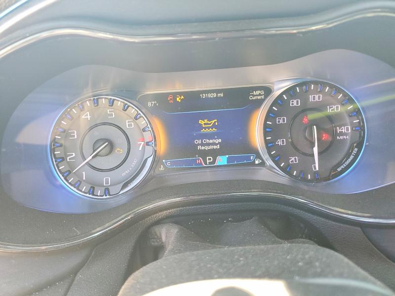 49292986 :رقم المزاد ، 1C3CCCBG0GN173373 vin ، 2016 Chrysler 200 مزاد بيع