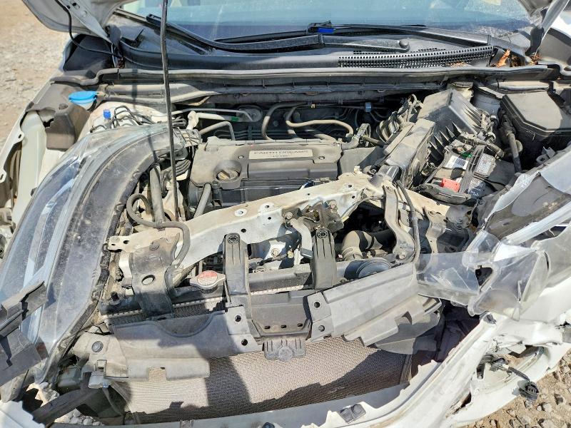 50239446 :رقم المزاد ، 5J6RM3H79FL005116 vin ، 2015 Honda Cr-v مزاد بيع