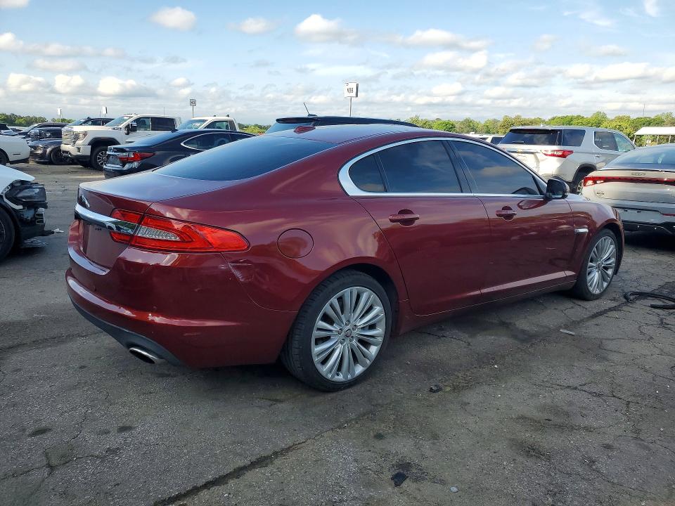 51073986 :رقم المزاد ، SAJWA0HBXCLS43400 vin ، 2012 Jaguar Xf مزاد بيع