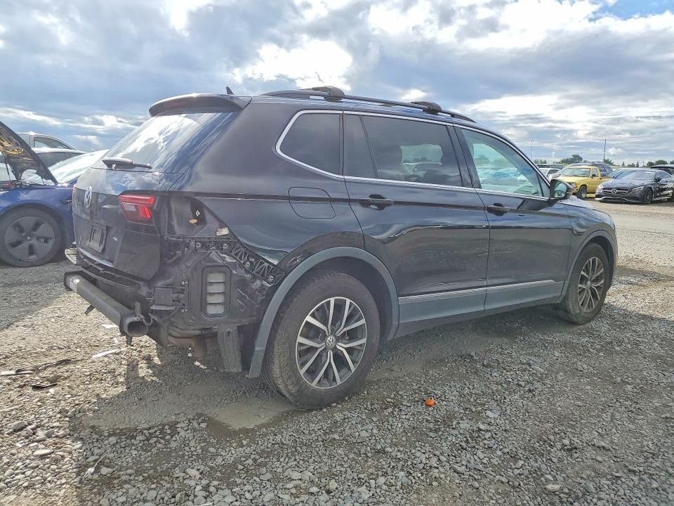 49625646 :رقم المزاد ، 3VV3B7AX3LM037624 vin ، 2020 Volkswagen Tiguan مزاد بيع