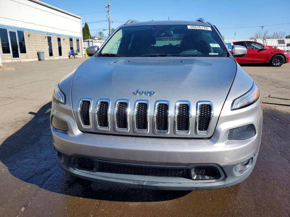 2016 Jeep Cherokee მანქანა იყიდება აუქციონზე, vin: 1C4PJMCS3GW225391, აუქციონის ნომერი: 48516726