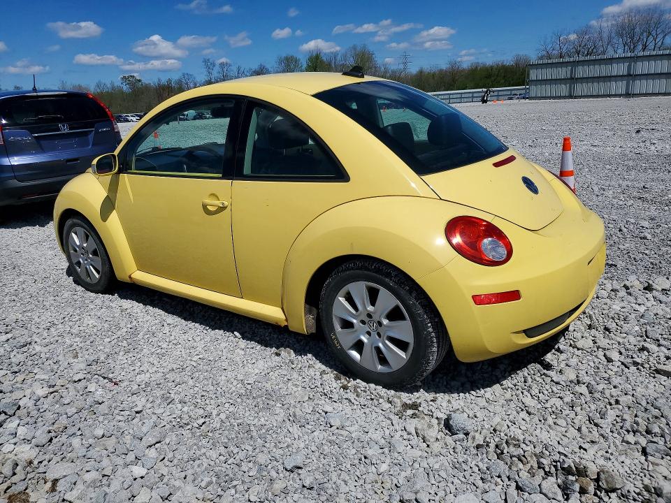 50116256 :رقم المزاد ، 3VWPW31CX9M500052 vin ، 2009 Volkswagen New Beetle مزاد بيع