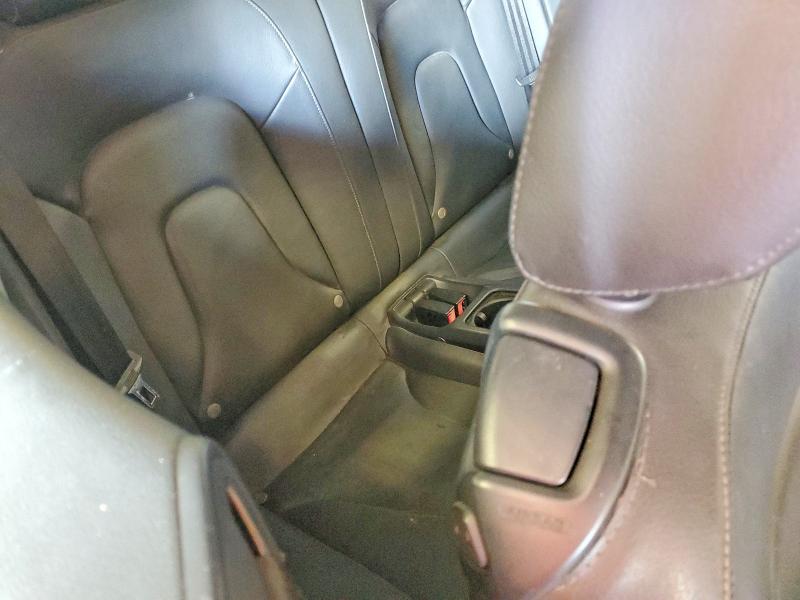 Продажа на аукционе авто 2011 Audi A5, vin: WAULFAFH1BN011090, номер лота: 49655066
