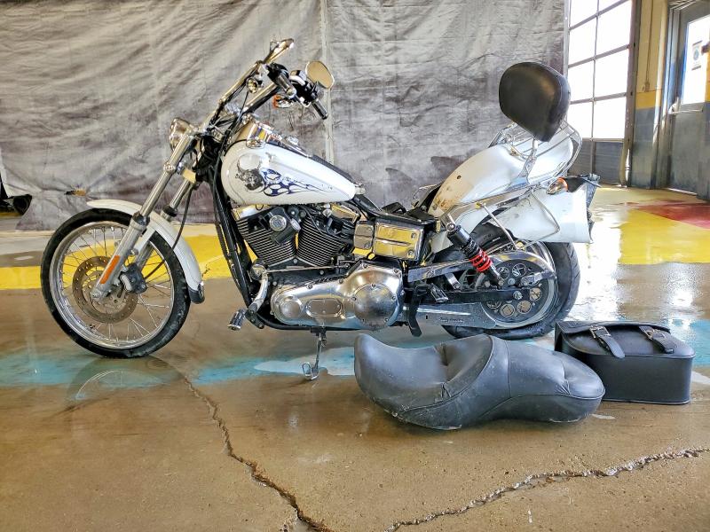 51995576 :رقم المزاد ، 1HD1GEV144K324947 vin ، 2004 Harley-davidson Fxdwg مزاد بيع