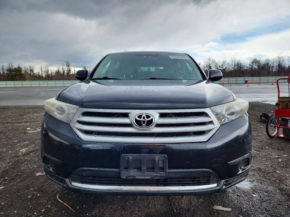 2013 Toyota Highlander მანქანა იყიდება აუქციონზე, vin: 5TDBK3EH6DS271246, აუქციონის ნომერი: 50845306