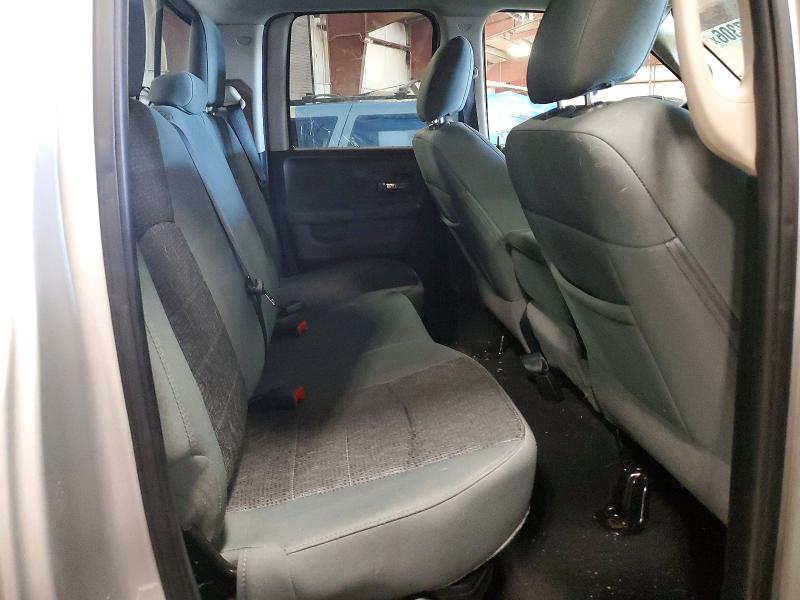 51567306 :رقم المزاد ، 1C6RR7GG6JS310532 vin ، 2018 Ram 1500 مزاد بيع