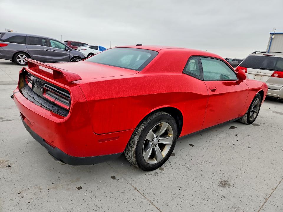 51698296 :رقم المزاد ، 2C3CDZAG4FH873387 vin ، 2015 Dodge Challenger مزاد بيع