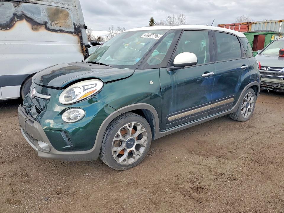 48081106 :رقم المزاد ، ZFBCFADH2EZ025537 vin ، 2014 Fiat 500l مزاد بيع