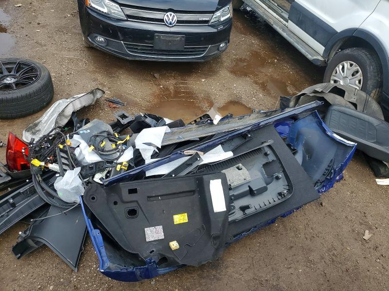 50222186 :رقم المزاد ، WVWVF7AU0HW148723 vin ، 2017 Volkswagen Golf R مزاد بيع