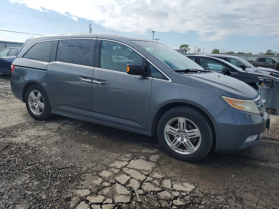 51033556 :رقم المزاد ، 5FNRL5H92CB041637 vin ، 2012 Honda Odyssey مزاد بيع