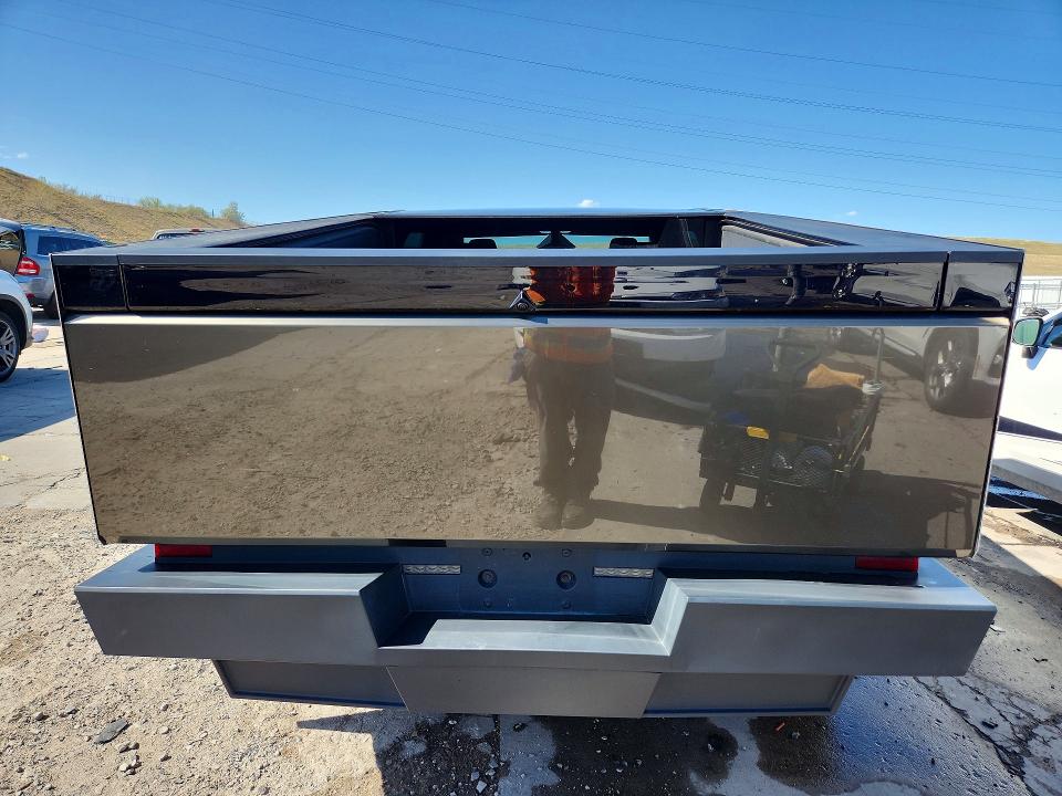 Продажа на аукционе авто 2025 Tesla Cybertruck, vin: 7G2CEHED2SA070803, номер лота: 50626876