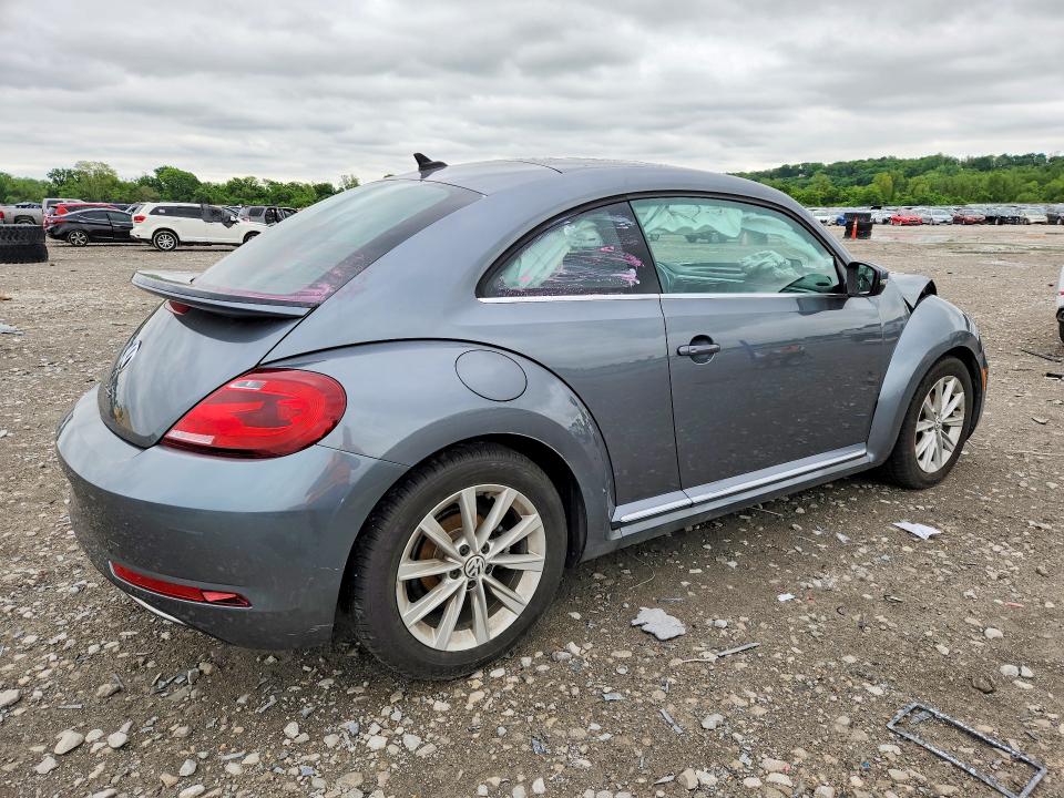 Продажа на аукционе авто 2018 Volkswagen Beetle, vin: 3VWJD7AT0JM701918, номер лота: 51631756