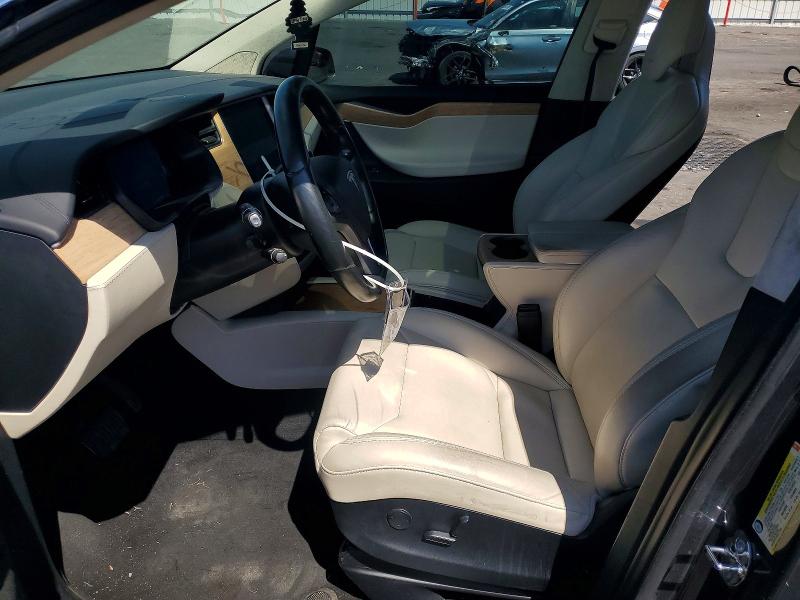 Продажа на аукционе авто 2018 Tesla Model X, vin: 5YJXCDE21JF114986, номер лота: 50302956