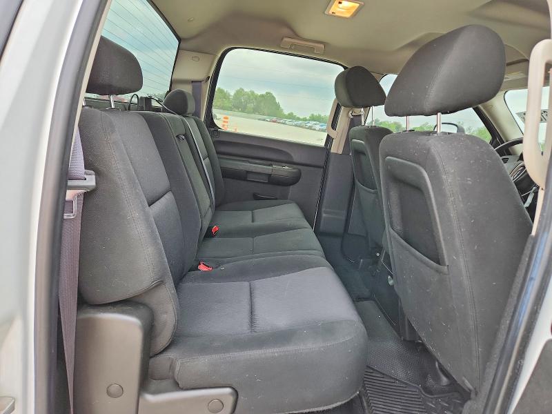 50261656 :رقم المزاد ، 3GCPKSE37BG308353 vin ، 2011 Chevrolet Silverado مزاد بيع
