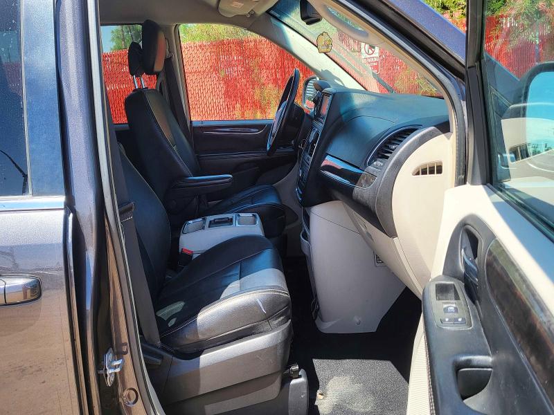 Продажа на аукционе авто 2015 Chrysler Town & Country, vin: 2C4RC1BG9FR716246, номер лота: 51908426