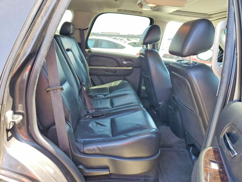 51058626 :رقم المزاد ، 1GKUKGEJ2AR208517 vin ، 2010 Gmc Yukon مزاد بيع