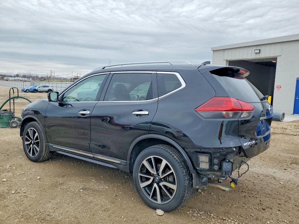 48813006 :رقم المزاد ، 5N1AT2MV6LC794885 vin ، 2020 Nissan Rogue مزاد بيع