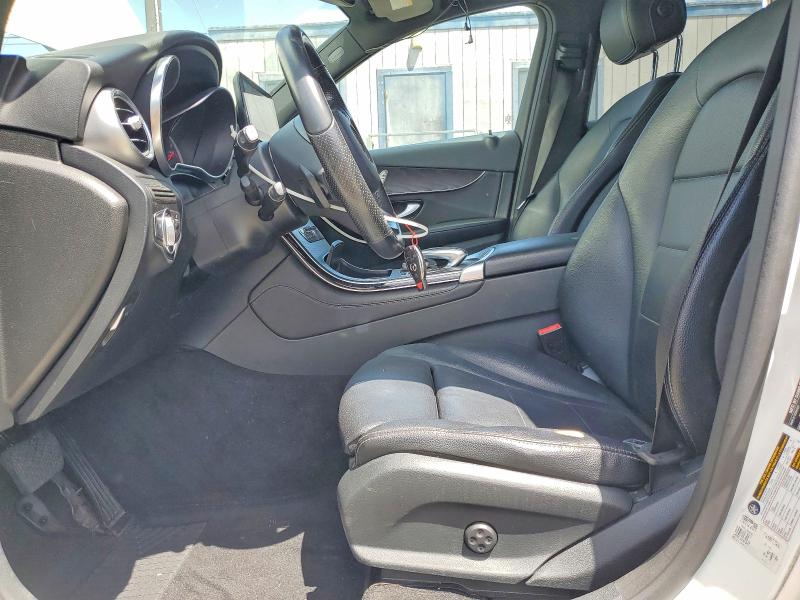 51483576 :رقم المزاد ، WDC0G4JB7HF122571 vin ، 2017 Mercedes-benz Glc مزاد بيع