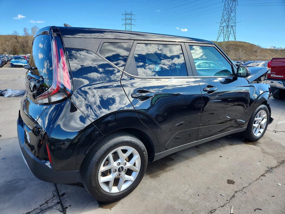 Продажа на аукционе авто 2025 Kia Soul, vin: KNDJ23AU7S7926553, номер лота: 48656196