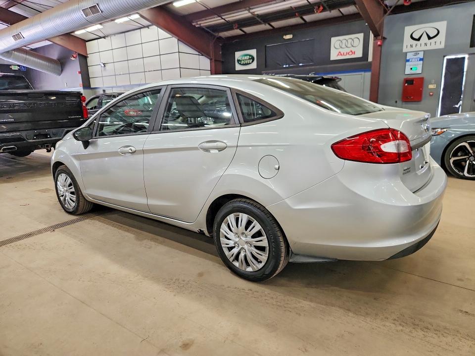 Продажа на аукционе авто 2013 Ford Fiesta, vin: 3FADP4AJ7DM148943, номер лота: 51582126