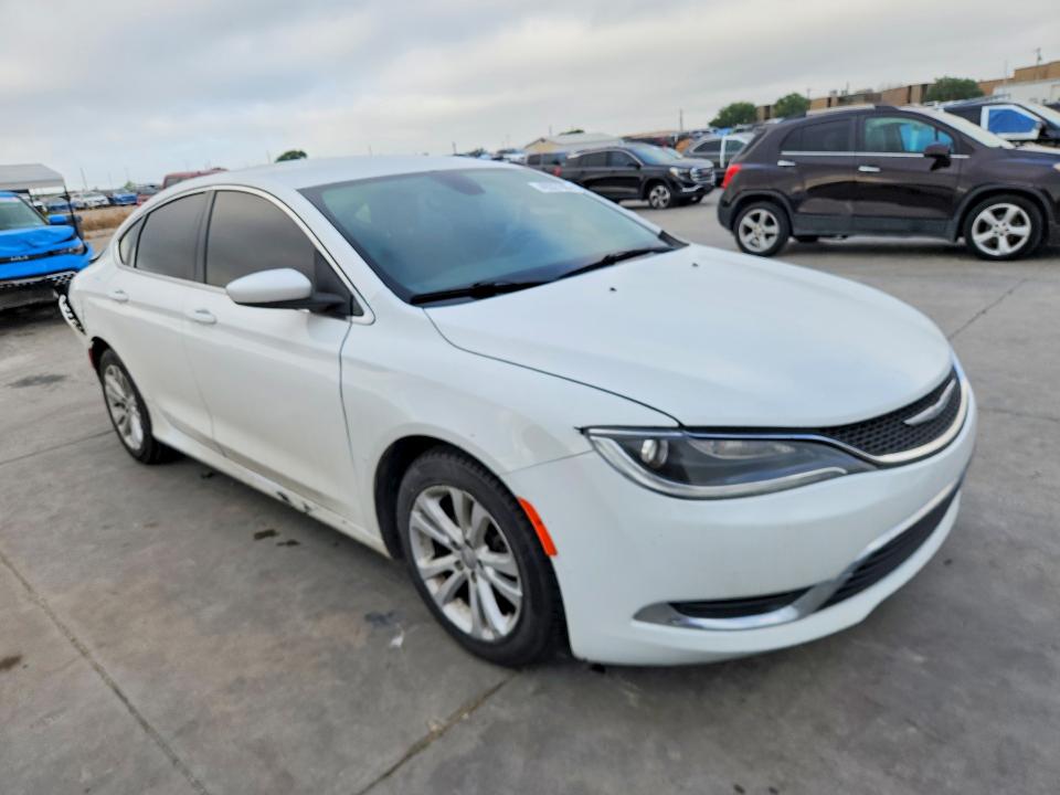 49327906 :رقم المزاد ، 1C3CCCAB8FN640009 vin ، 2015 Chrysler 200 مزاد بيع