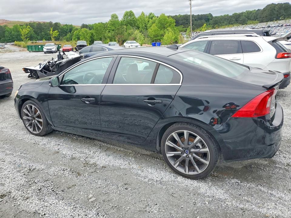 51155906 :رقم المزاد ، YV1612TM5F1359343 vin ، 2015 Volvo S60 مزاد بيع