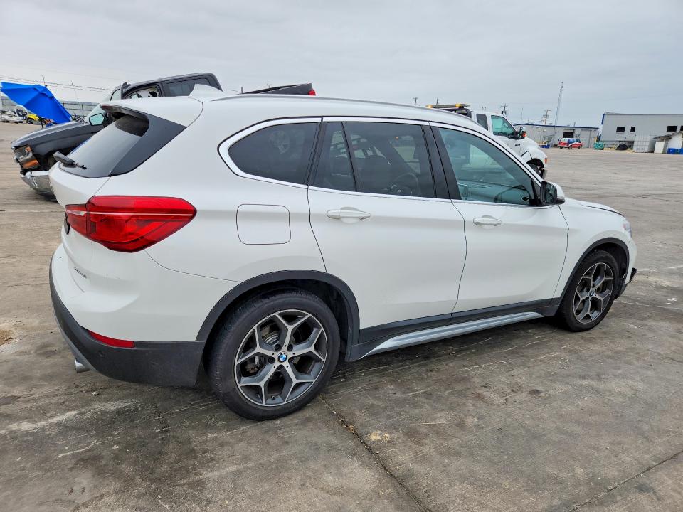 52015506 :رقم المزاد ، WBXHT3C51K3H34740 vin ، 2019 Bmw X1 مزاد بيع