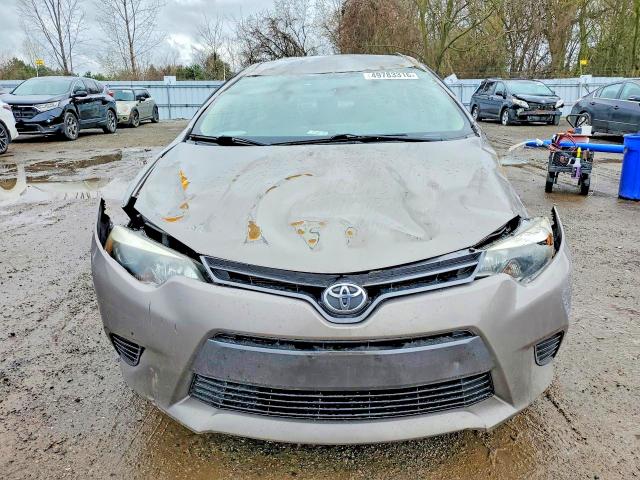 49783316 :رقم المزاد ، 2T1BURHE9FC431503 vin ، 2015 Toyota Corolla مزاد بيع