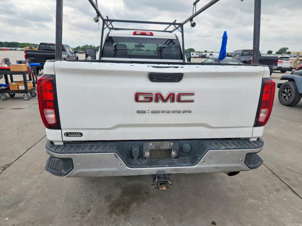 50488776 :رقم المزاد ، 1GT08LE75MF152617 vin ، 2021 Gmc Sierra مزاد بيع
