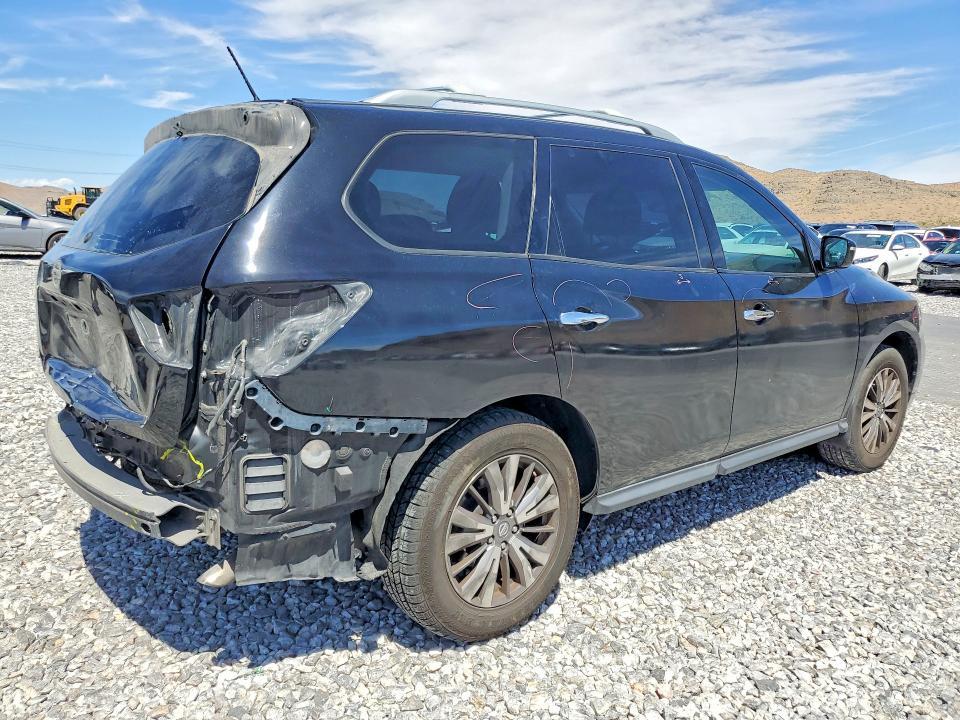 Продажа на аукционе авто 2017 Nissan Pathfinder, vin: 5N1DR2MN4HC686624, номер лота: 50613646