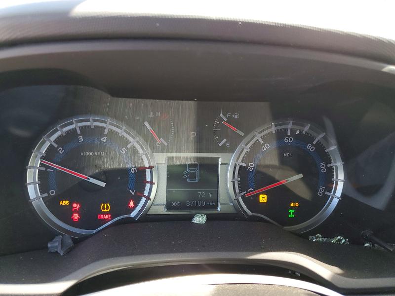 49761176 :رقم المزاد ، JTEBU5JR1J5596131 vin ، 2018 Toyota 4runner مزاد بيع