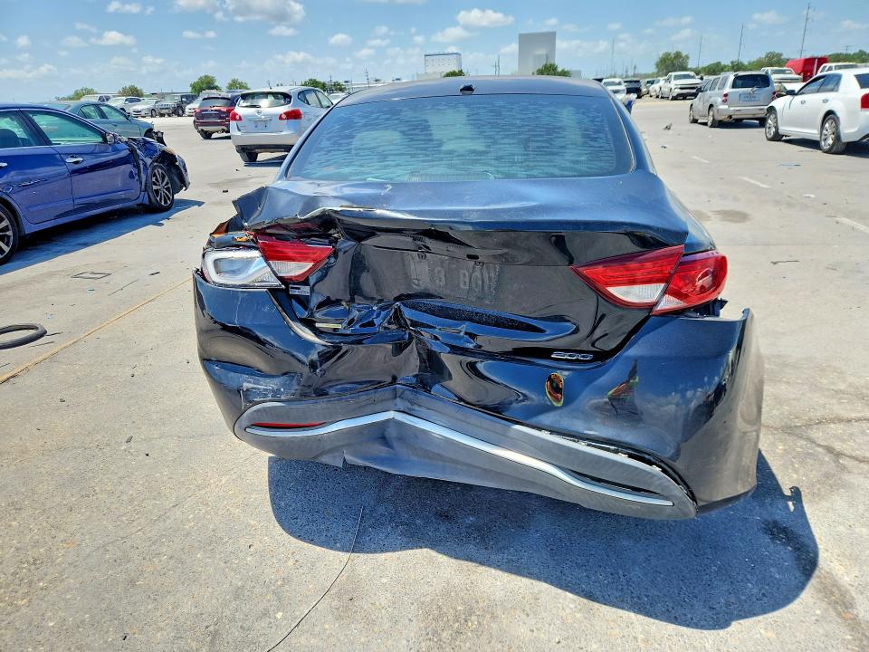 Продажа на аукционе авто 2015 Chrysler 200, vin: 1C3CCCAB8FN602490, номер лота: 51163636