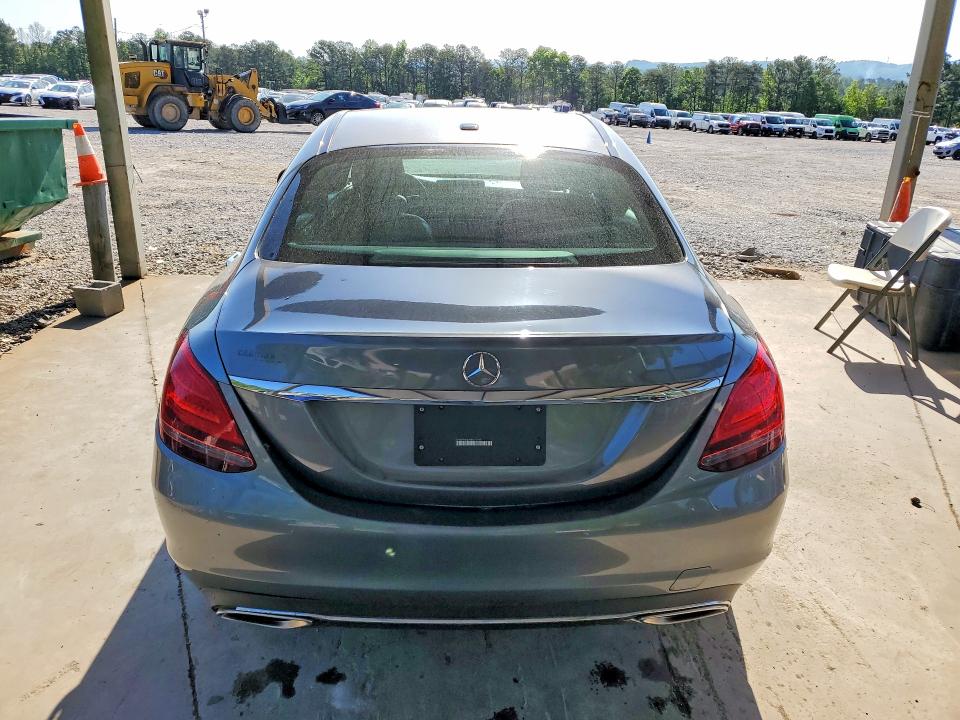 50357746 :رقم المزاد ، W1KWF8DB7MR620788 vin ، 2021 Mercedes-benz C مزاد بيع