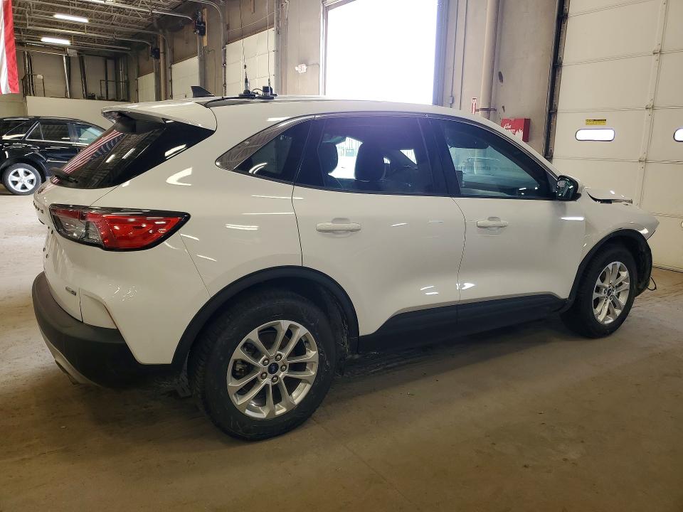 2020 Ford Escape მანქანა იყიდება აუქციონზე, vin: 1FMCU9G61LUB82056, აუქციონის ნომერი: 49217736