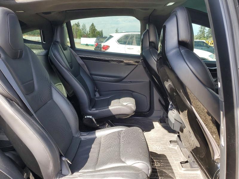 48675006 :رقم المزاد ، 5YJXCBE25GF029453 vin ، 2016 Tesla Model X مزاد بيع