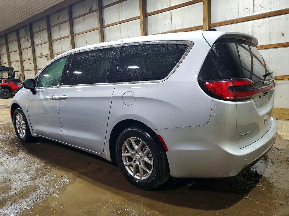 Auction sale of the 2026 Chrysler Pacifica, vin: 2C4RC1BG1TR167671, lot number: 49939226