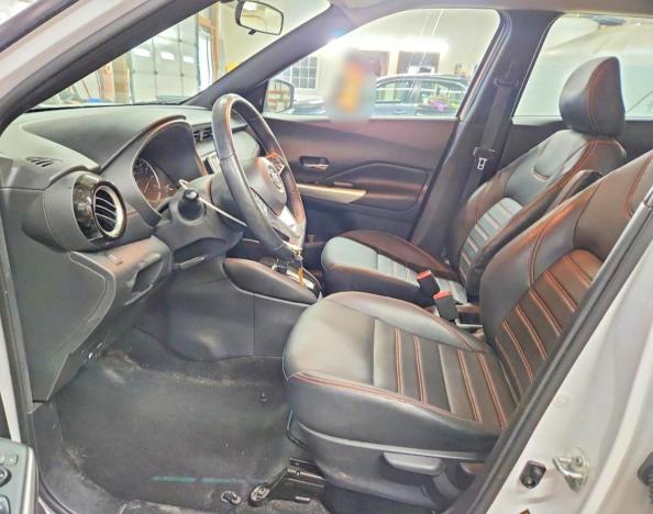 50912246 :رقم المزاد ، 3N1CP5CU6KL549084 vin ، 2019 Nissan Kicks مزاد بيع