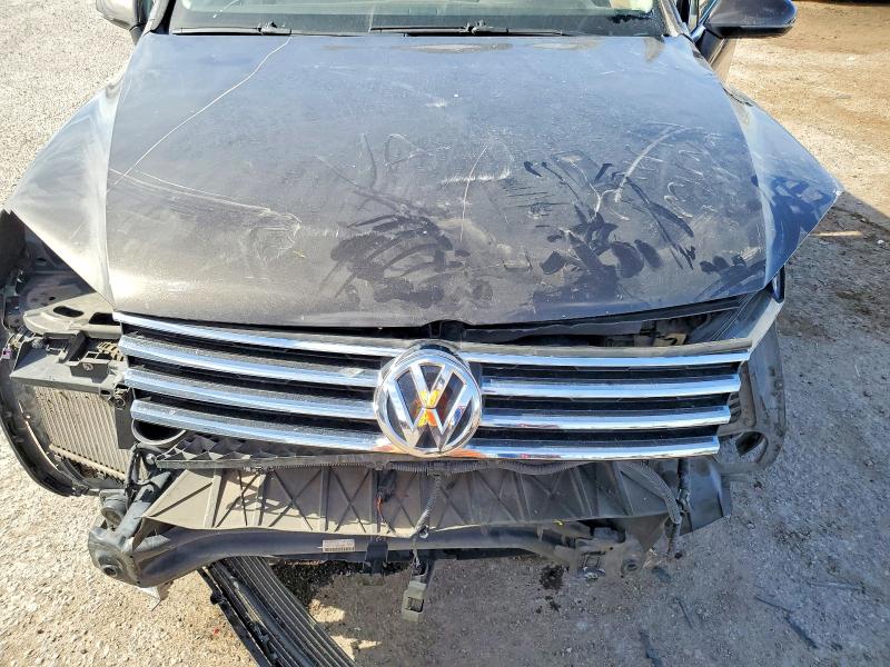 50668556 :رقم المزاد ، WVGEP9BP9GD003090 vin ، 2016 Volkswagen Touareg مزاد بيع