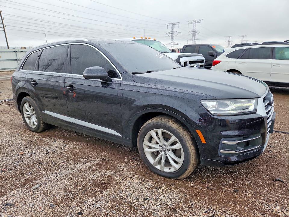 2017 Audi Q7 მანქანა იყიდება აუქციონზე, vin: WA1LAAF73HD059417, აუქციონის ნომერი: 49572356