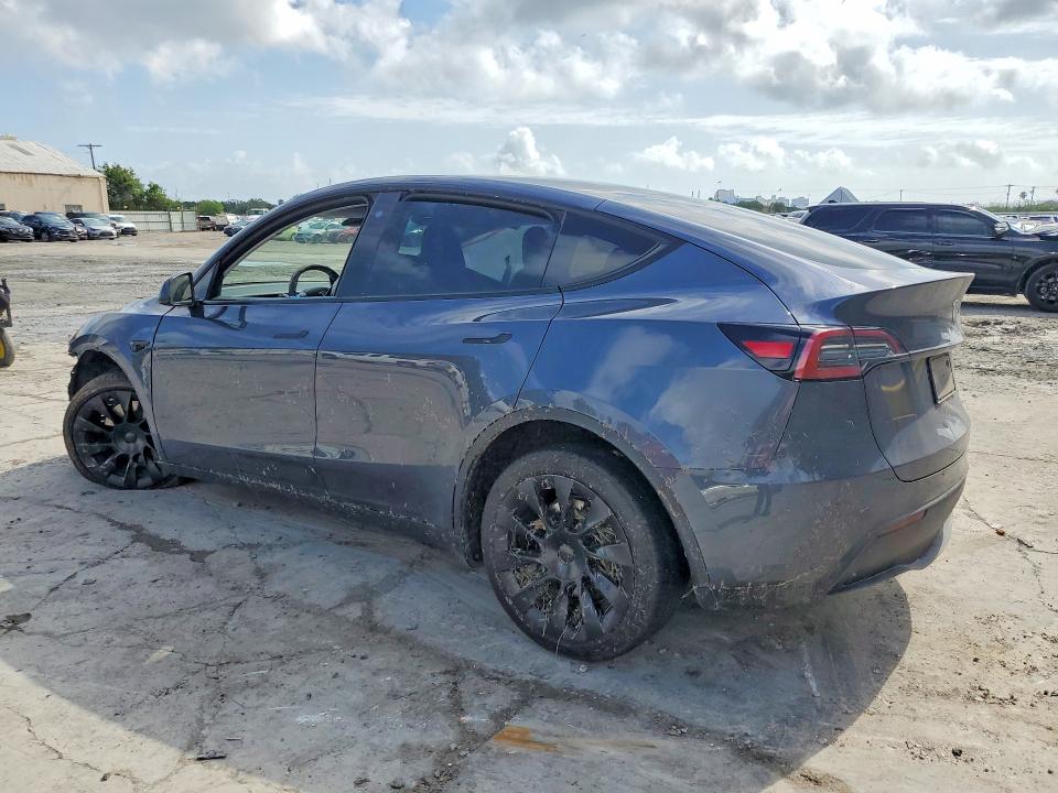 50927326 :رقم المزاد ، 7SAYGDEE0PA079210 vin ، 2023 Tesla Model Y مزاد بيع
