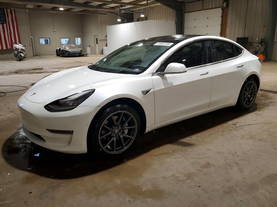 Продажа на аукционе авто 2020 Tesla Model 3, vin: 5YJ3E1EB2LF628226, номер лота: 51862236